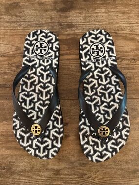Tory Burch Rubber Flip Flops